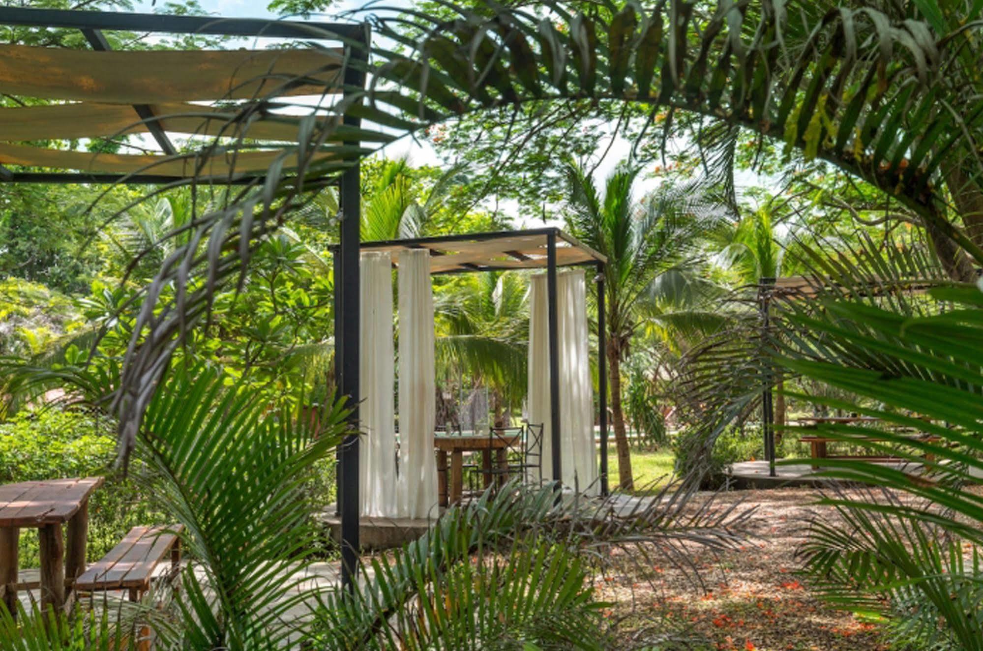 Hotel Mauna Loa Pinilla Exterior photo